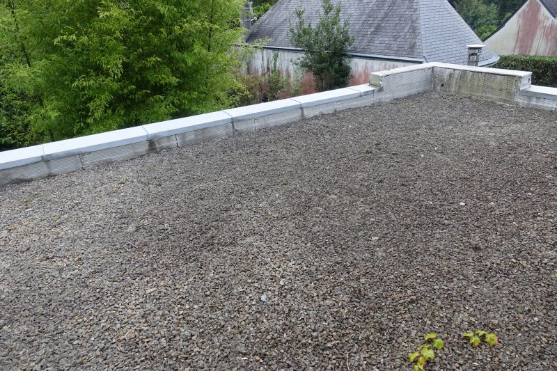Tar And Gravel Roof Repair in Melrose Park, IL