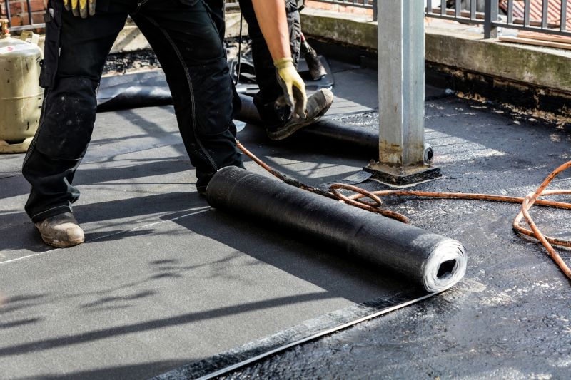 Tar Roof Installation in Evanston, IL